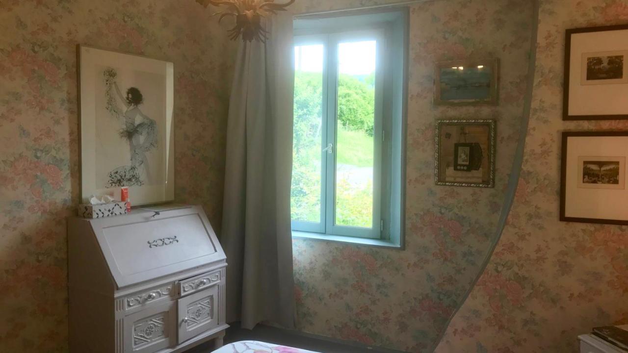 Le Surmelin Bed & Breakfast 'Ombres' Baulne-en-Brie Exteriör bild
