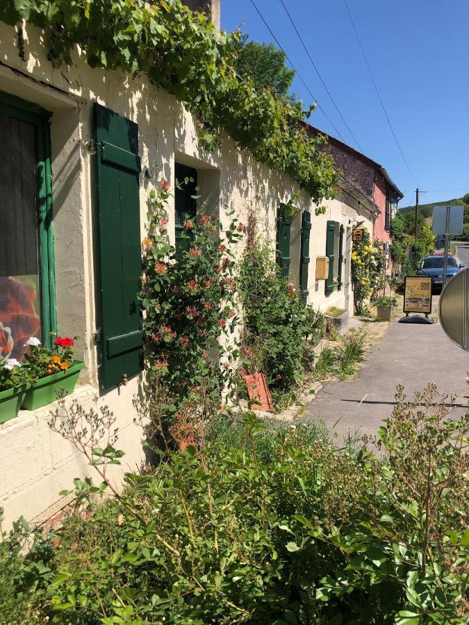 Le Surmelin Bed & Breakfast 'Ombres' Baulne-en-Brie Exteriör bild